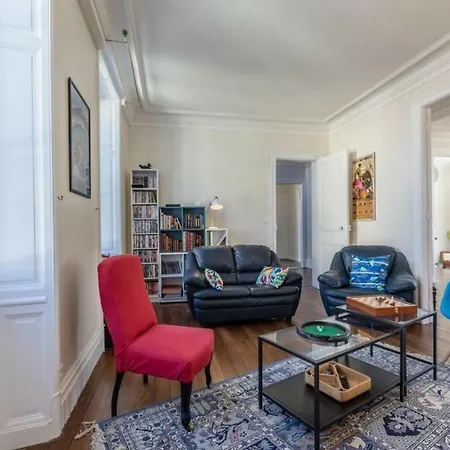 Saint Michel - Stunning 19th Century's House In Popular Neighborhood *