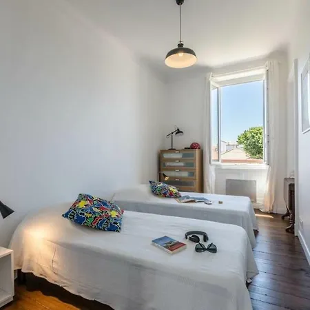 Saint Michel - Stunning 19th Century's House In Popular Neighborhood *