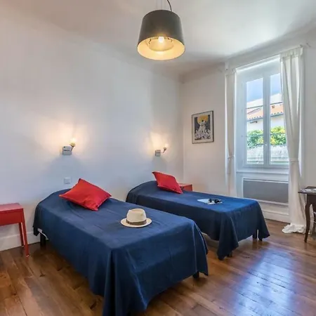 Сasa de vacaciones Saint Michel - Stunning 19th Century's House In Popular Neighborhood