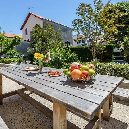 Saint Michel - Stunning 19th Century's House In Popular Neighborhood Сasa de vacaciones